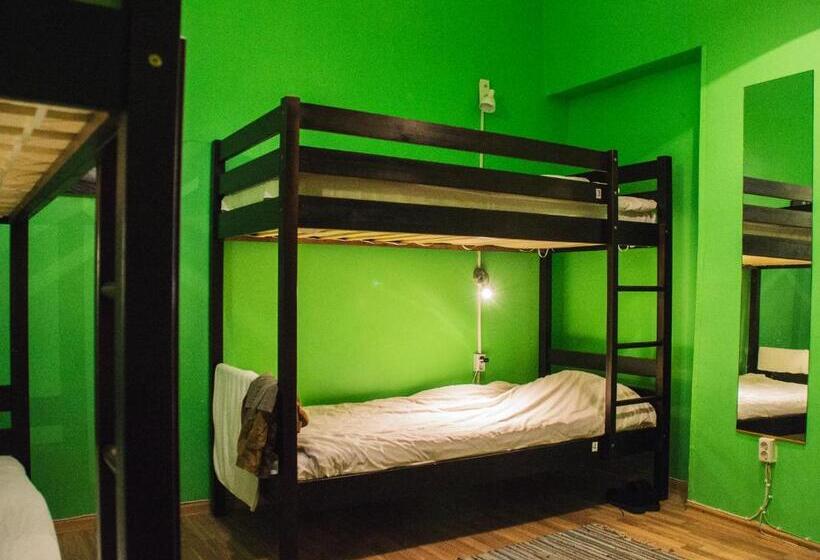 تختخواب در اتاق مشترک, 16eur   Old Town Munkenhof