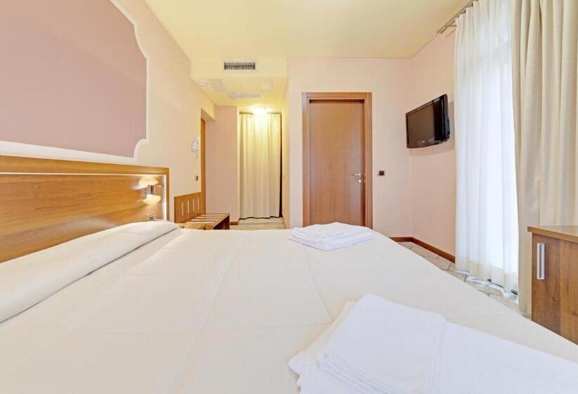 Quarto Comfort, Grotto Bagat