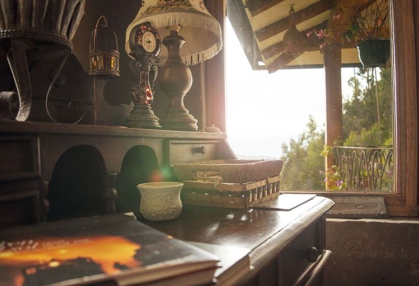 سوئیت با بالکن, Hacienda Rumiloma By Rotamundos