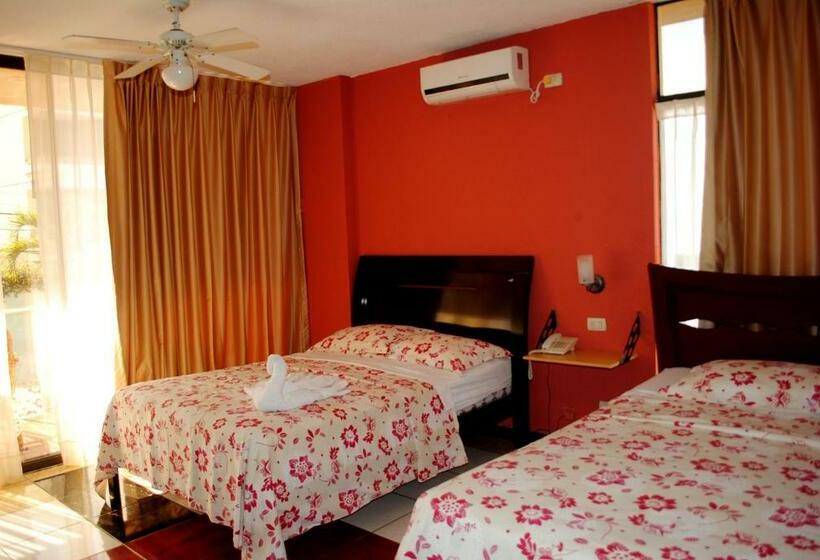 Номер Стандарт 2 Двуспальные Кровати, Hostal Antares