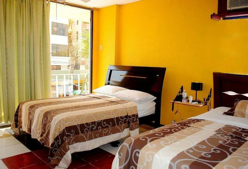 Номер Стандарт 2 Двуспальные Кровати, Hostal Antares