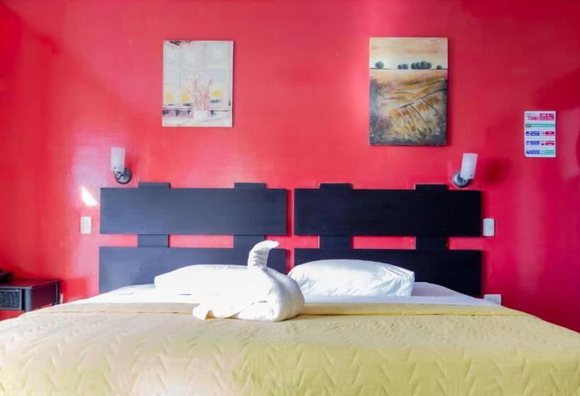 Семейный Номер, Hostal Antares