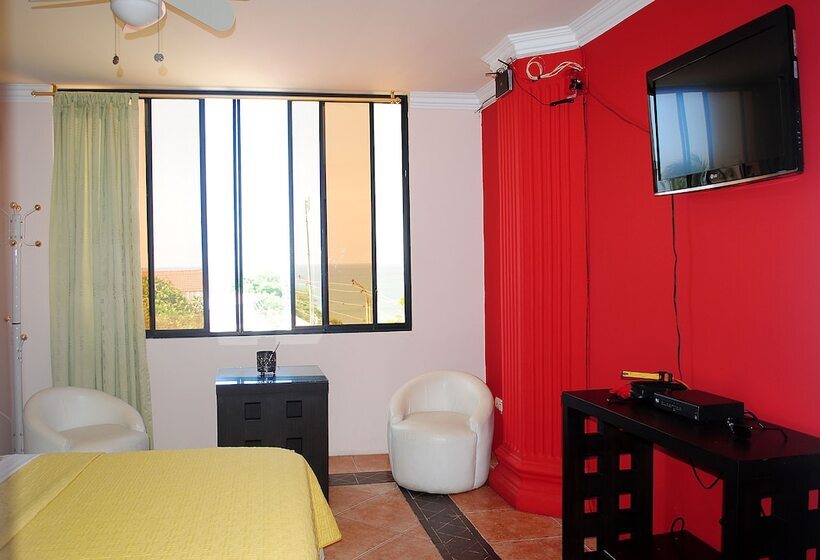 Номер Deluxe, Hostal Antares