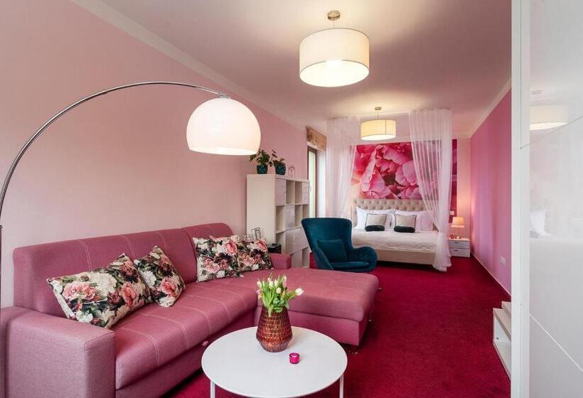 수피리어 룸, Design Hotel Romantick