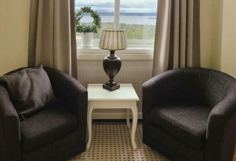 Номер Deluxe, L Villa Långbers