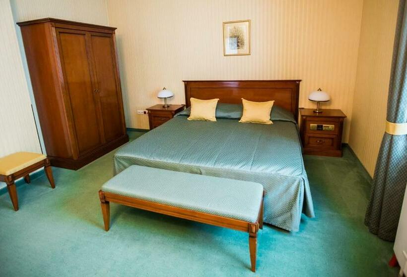 Апартаменты 1 Спальня, Stacja Nowa Gdynia Bed & Breakfast