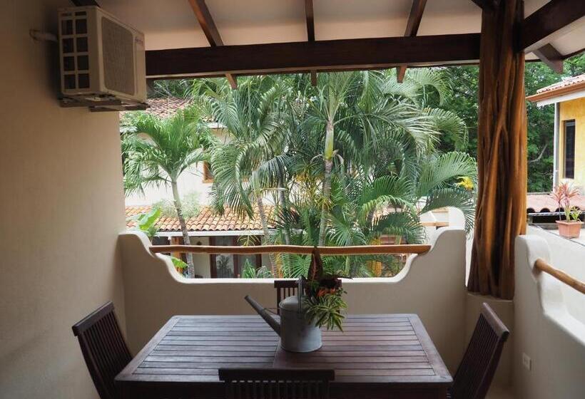 Apartamento 1 Dormitório com Sacada, Ten North Tamarindo Beach