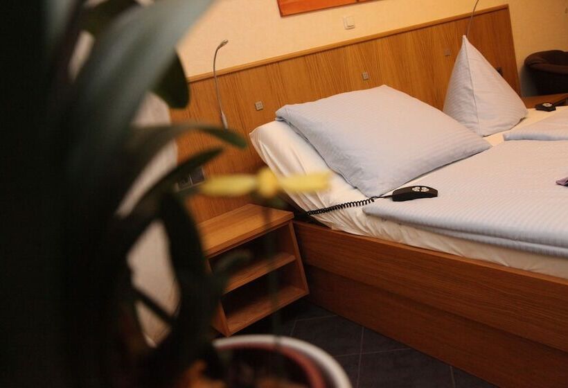 디럭스 룸, Wolfshotel Am Arendsee