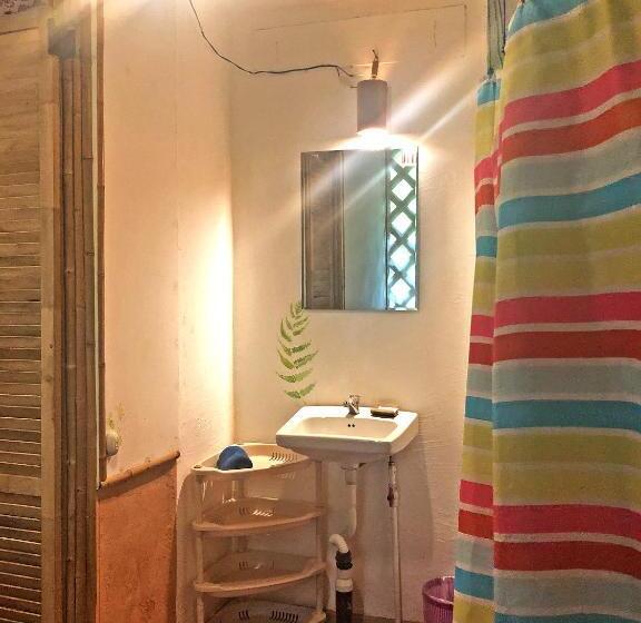 Quarto Familiar, Cascada Verde Hostel
