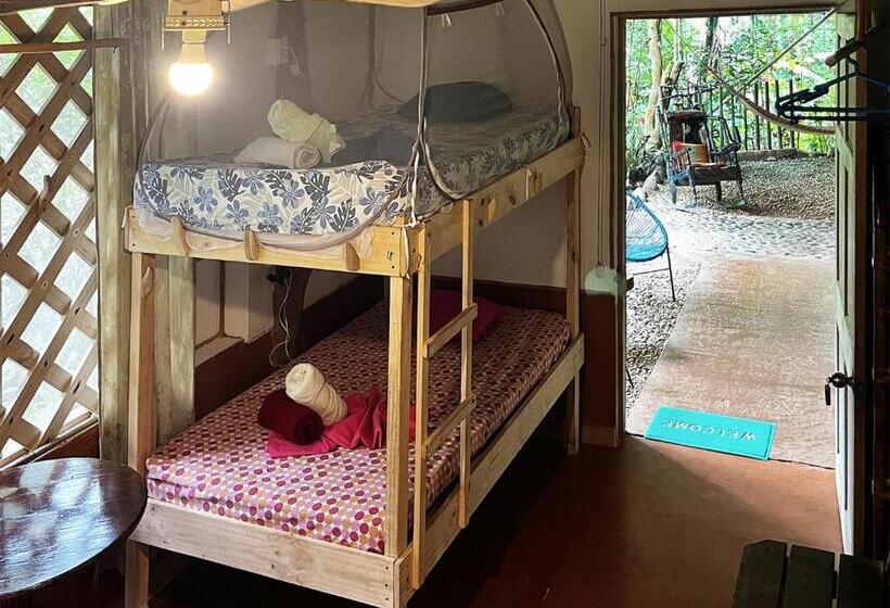 Quarto Familiar, Cascada Verde Hostel