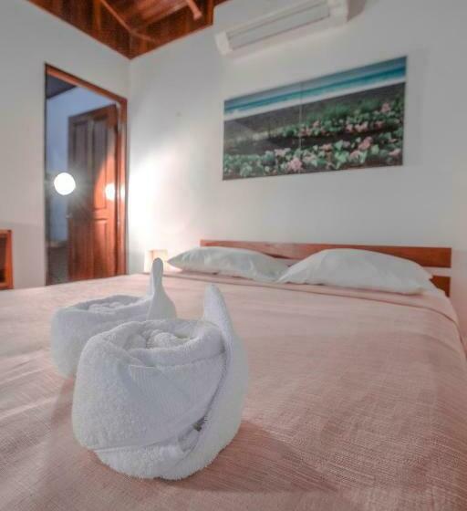 Quarto Deluxe com Sacada, El Jardin
