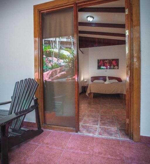 Quarto Estandar, El Jardin