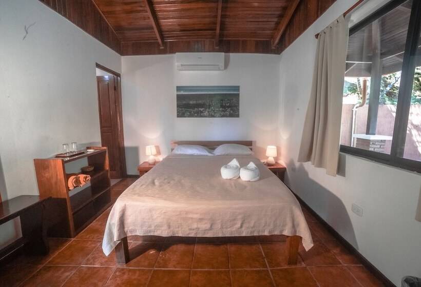 Quarto Deluxe com Sacada, El Jardin