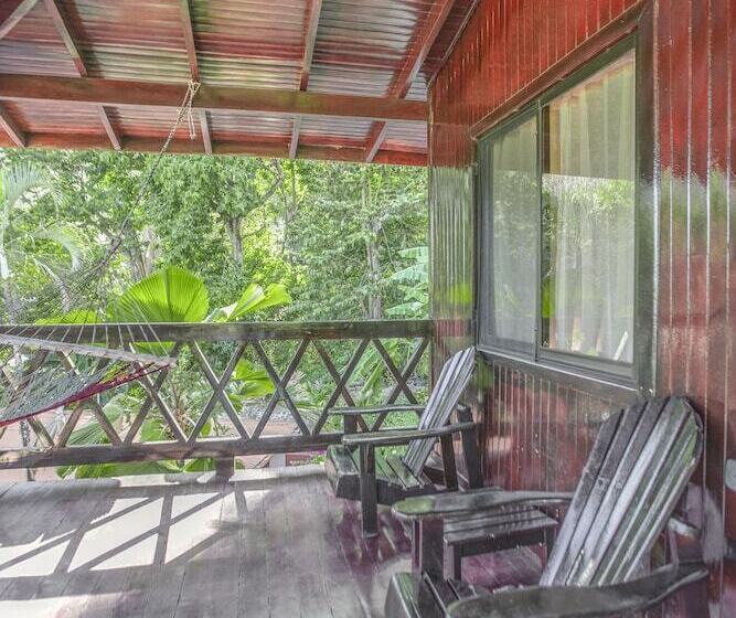 Quarto Deluxe com Sacada, El Jardin