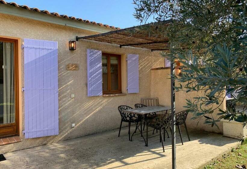 סטודיו משפחתי, Résidence Les Sources