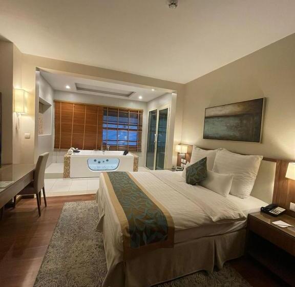Люкс Кровать Кинг, Best Western Plus Buraidah