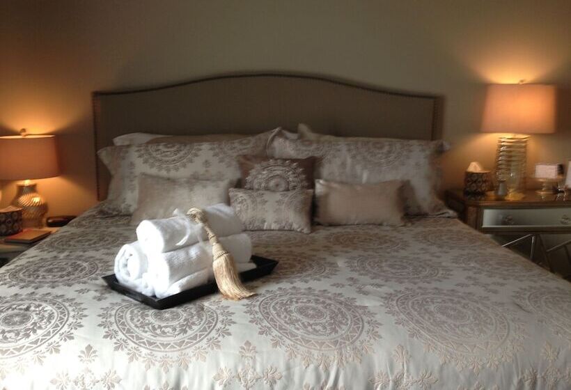 Quarto Estandar Cama Casal, Le Chateau Du Lac