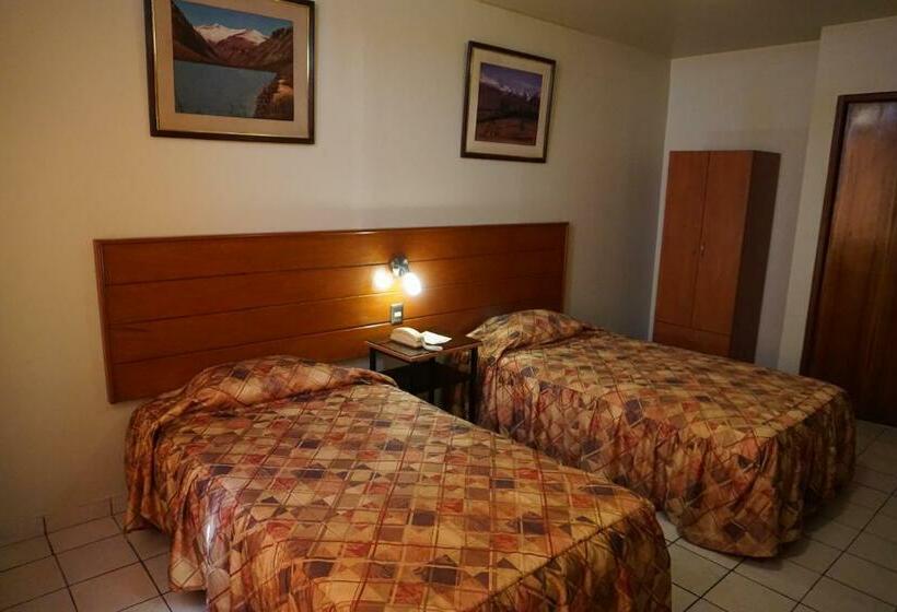 اتاق اکونومی, Santa Maria Hotel Lima