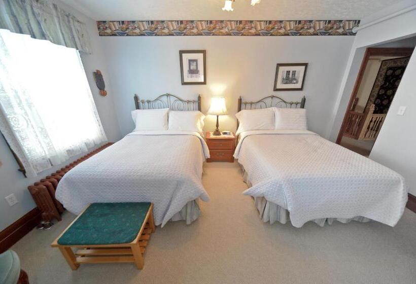 Номер Стандарт 2 Двуспальные Кровати, The Harbour House
