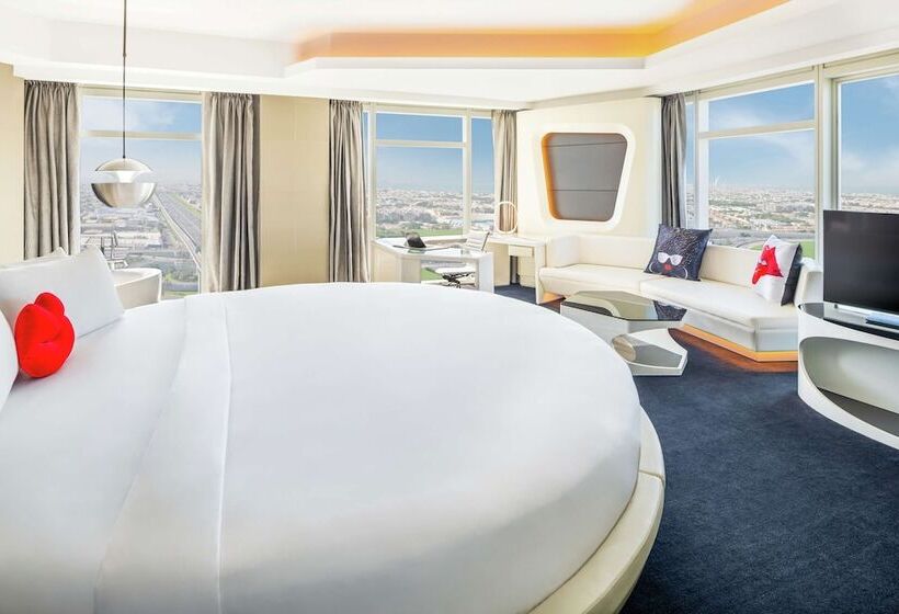 سوییت, V Hotel Dubai, Curio Collection By Hilton