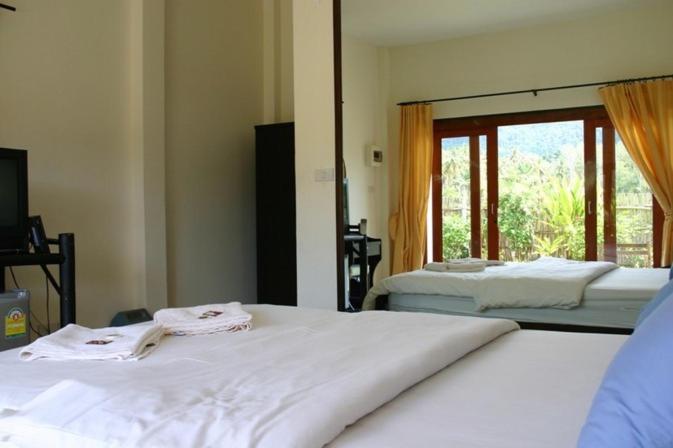 بانگلوی استاندارد, Naga Peak Resort