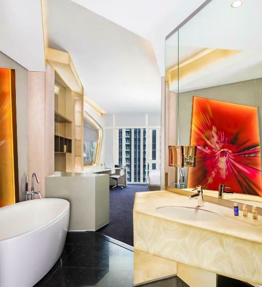 اتاق لوکس با تخت بزرگ, V Hotel Dubai, Curio Collection By Hilton