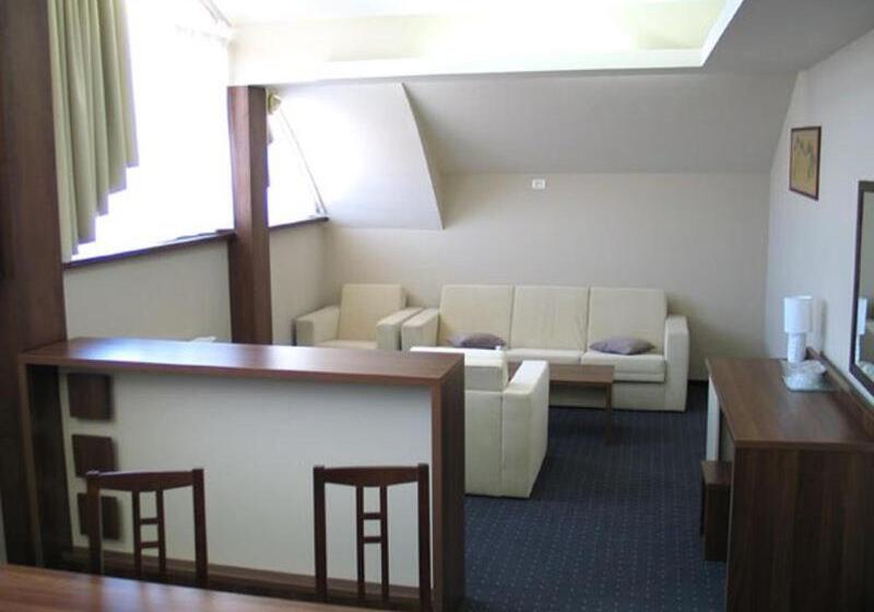اتاق استاندارد, Euro House