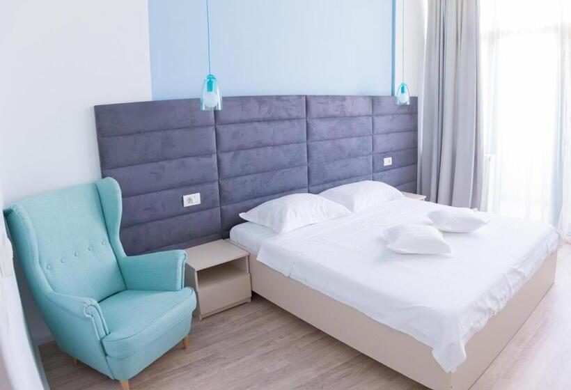اتاق ساده با بالکن, Nautic Luxury Club