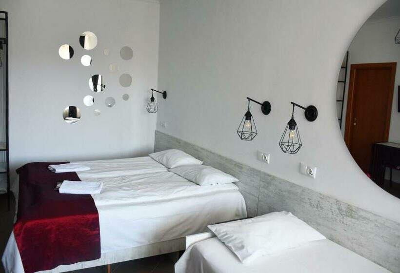 스탠다드 트리플 룸, Pension Recidency