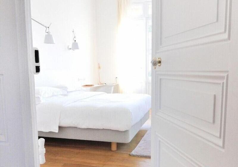 Номер Стандарт, L Hôtel Particulier Beziers