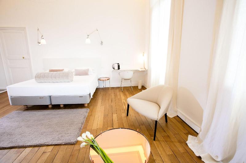 Номер Стандарт, L Hôtel Particulier Beziers