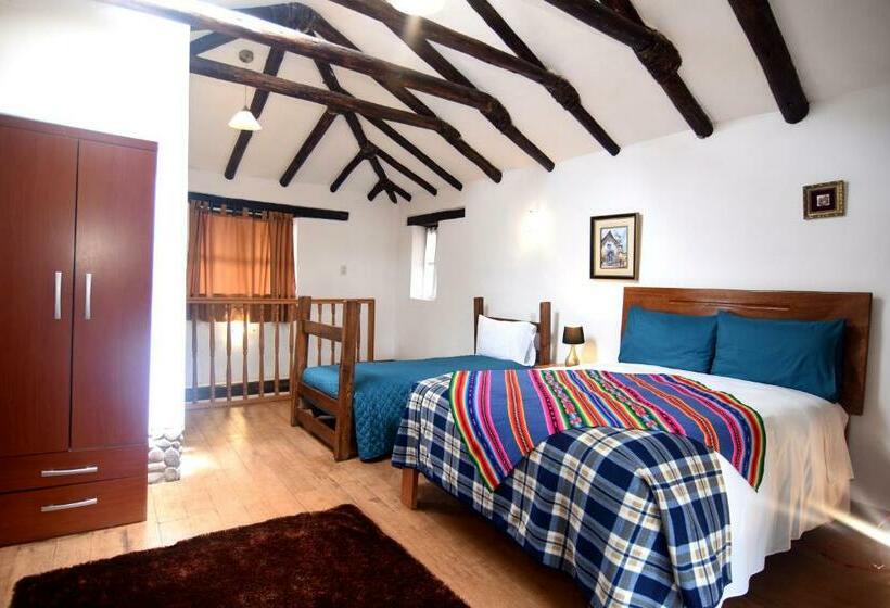 سوییت دوبلکس, Lizzy Wasi Urubamba