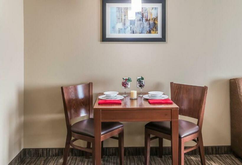 Люкс, Mainstay Suites Edinburg