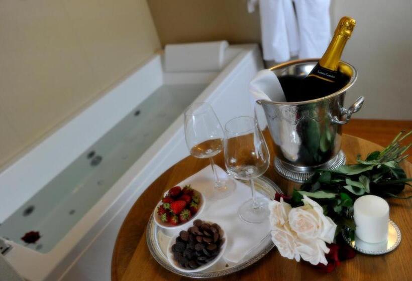 سوییت با چشم‌انداز باغ, San Giovanni Relais