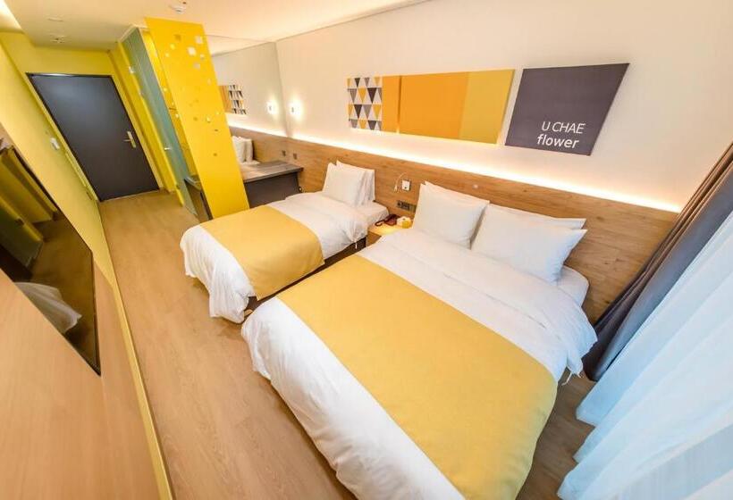 Семейный Номер Вид на Море, Co Op City Hotel Seongsan