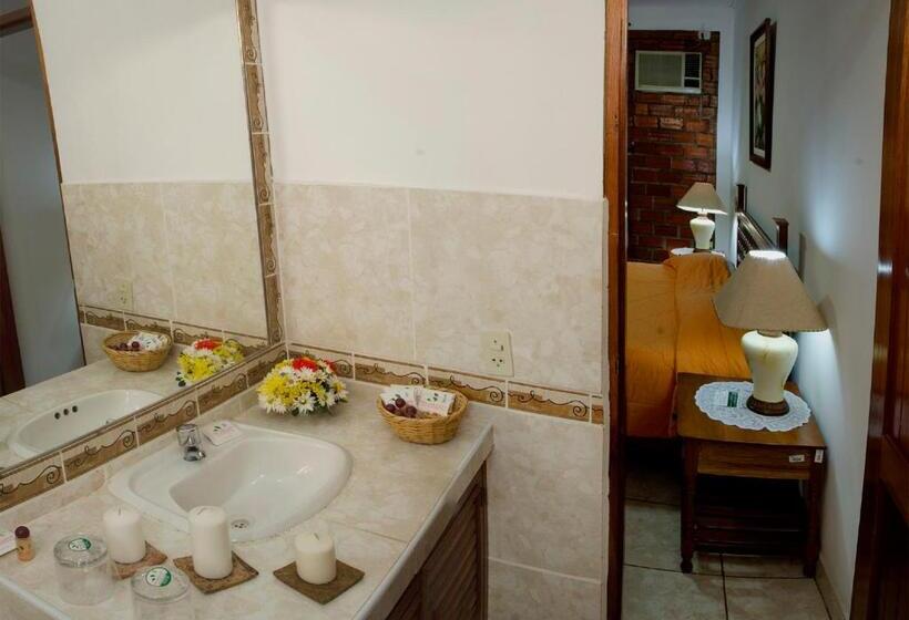 Трехместный Номер Базовый, Dm Es Tarapoto