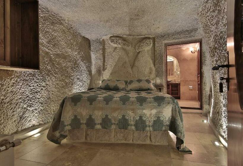 اتاق استاندارد, Shoestring Cave House