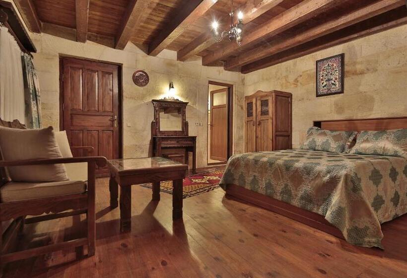 اتاق استاندارد با بالکن, Shoestring Cave House