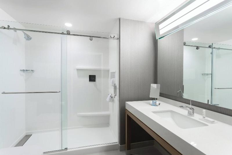 Стандартный Номер Кровать Кинг, Courtyard By Marriott Ruston