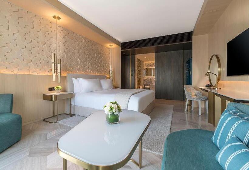 Номер Deluxe Вид на Море, Five Palm Jumeirah Dubai