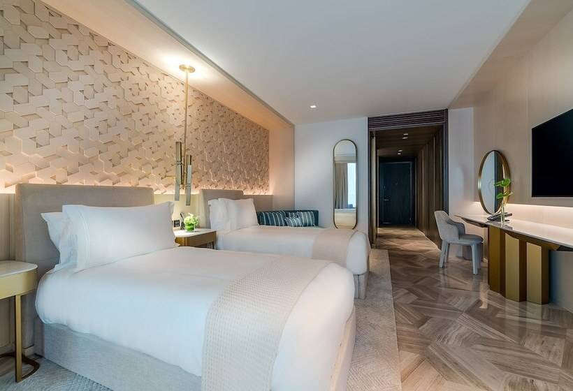 Номер Superior, Five Palm Jumeirah Dubai