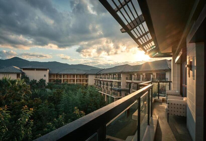 Стандартный Номер Кровать Кинг, Hualuxe Hotels & Resorts Kunming, An Ihg