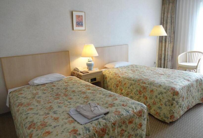 Номер Deluxe, Kyu Karuizawa Hotel Otowa No Mori