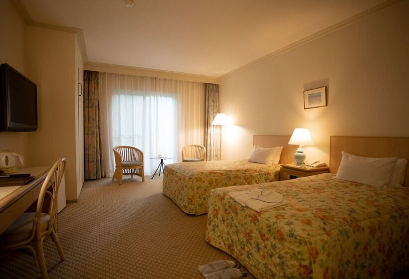 Номер Deluxe, Kyu Karuizawa Hotel Otowa No Mori