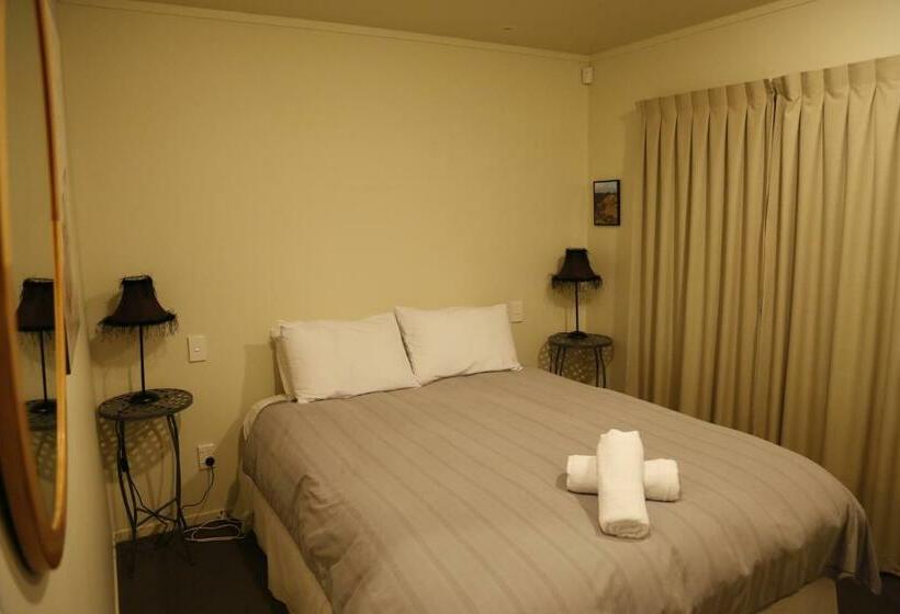Шале 1 Спальня, Rocky Mountain Chalets Ohakune