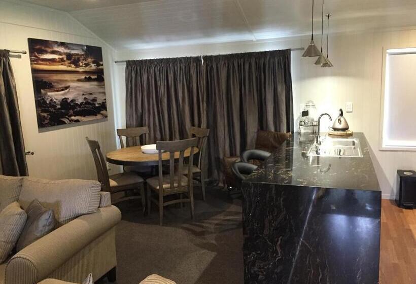 Шале Deluxe 1 Спальня, Rocky Mountain Chalets Ohakune