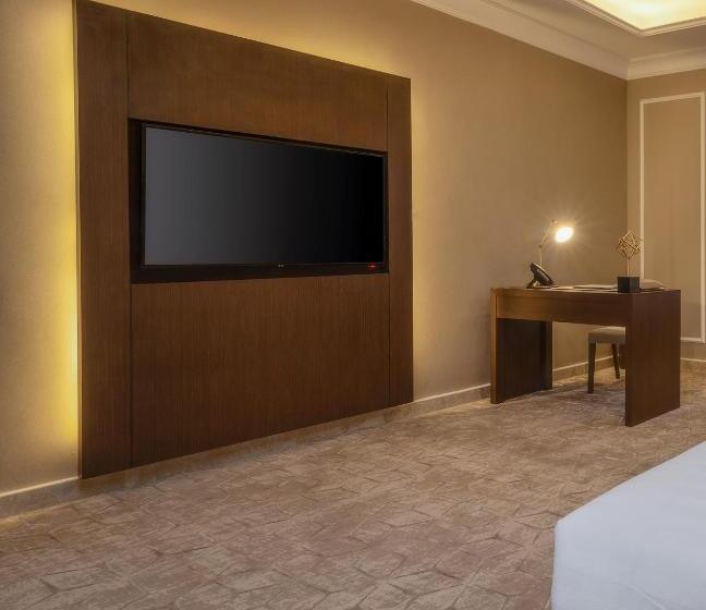 Стандартный Номер Кровать Кинг, Suknai Royal