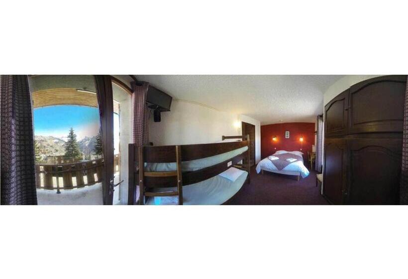Quarto Quadruple Standart com Varanda, Hôtel Les Gardettes