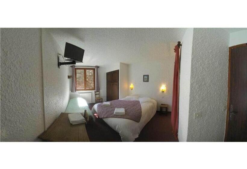 Quarto Estandar Banheiro Compartilhado, Hôtel Les Gardettes