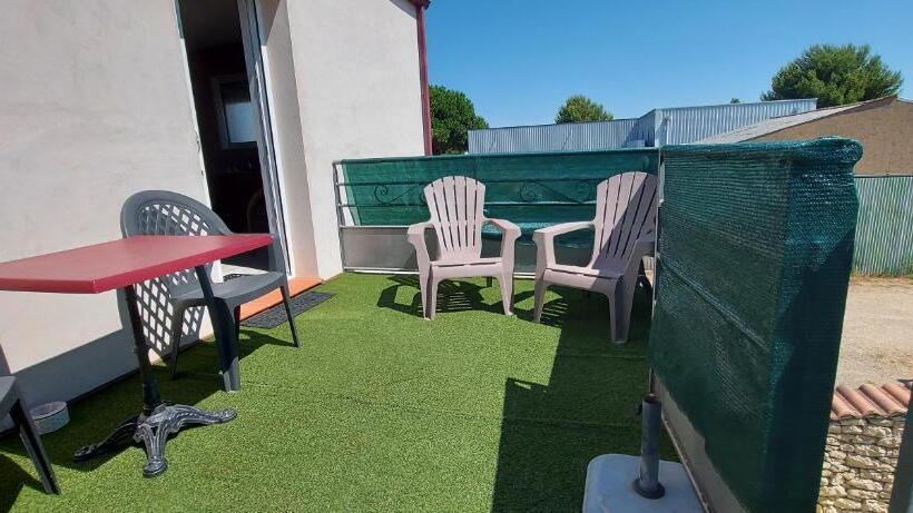غرفة قياسية مزوَّدة بتراس, Chambre D'hôte Fleur De Potager